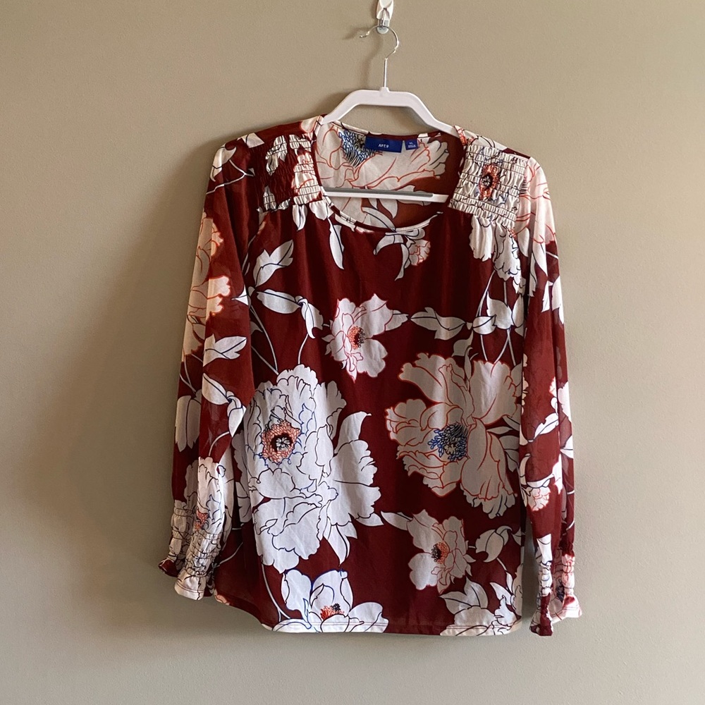 NWT Women’s apt. 9 Long sleeve rust floral print shirt with camisole Size XL